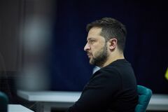 'Все защищают страну как могут': Зеленский сравнил отношение украинцев к мобилизации в начале войны и сейчас. Видео