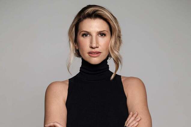 Анита Луценко попала в больницу за границей и рассказала о своей опасной болезни