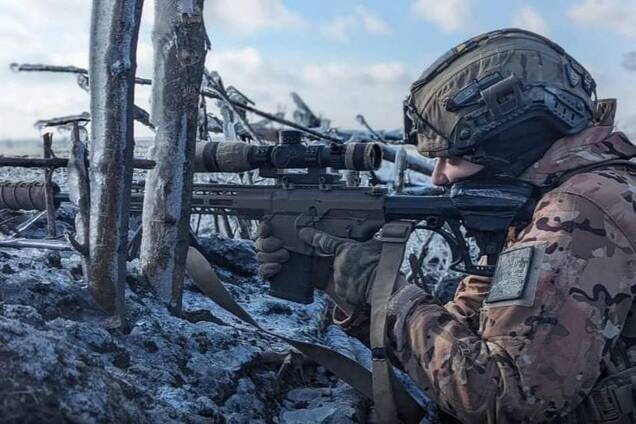 Ситуація на фронті залишається складною, ворог безупинно атакує наші позиції – зведення Генштабу