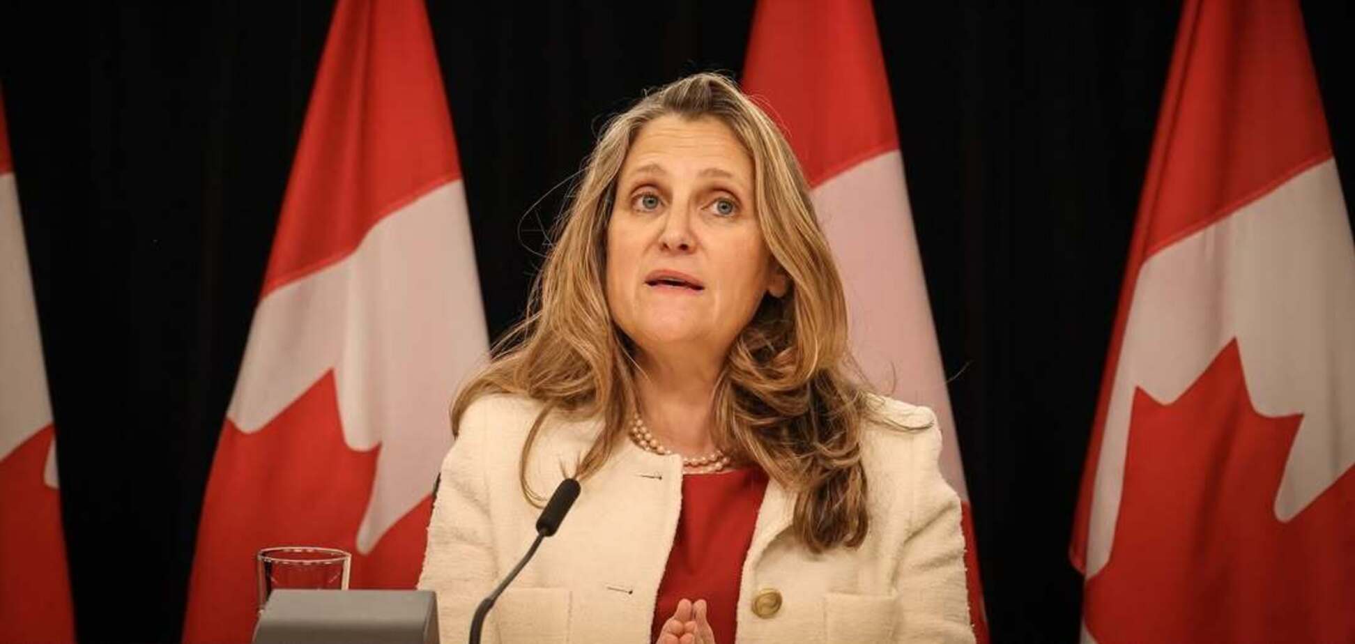 Христя Фриланд будет баллотироваться на пост премьера Канады – CBC