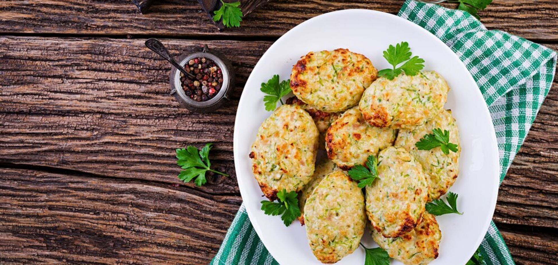 Ліниві голубці на обід для всієї сім'ї: капусту парити не доведеться