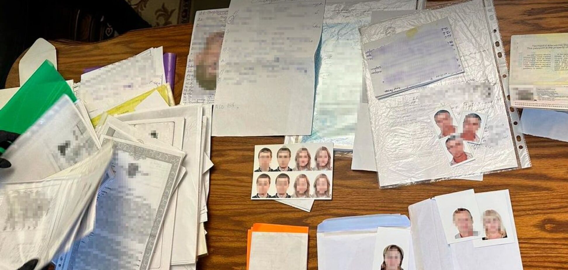 В Украине бывший милиционер подделывал и продавал документы