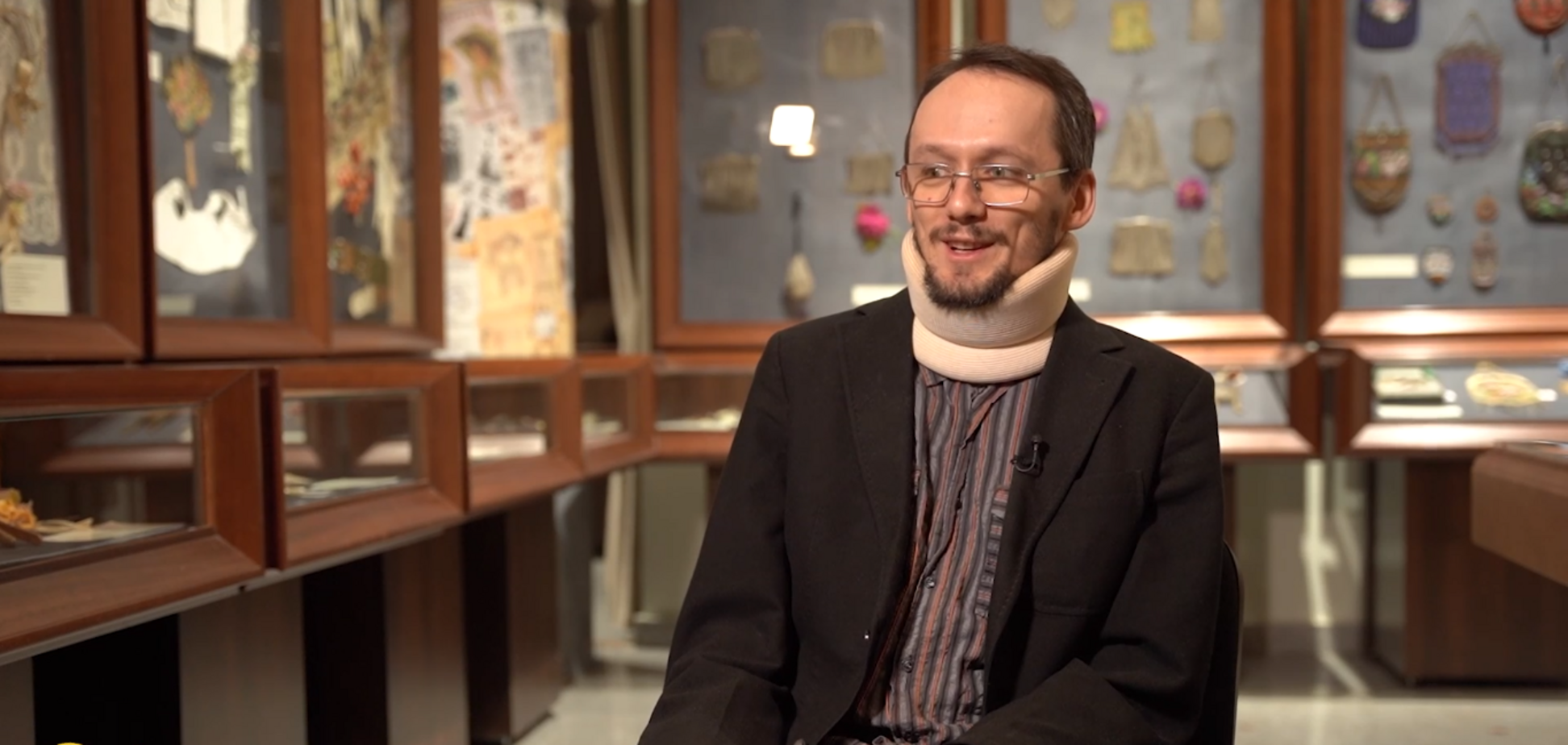 'Парада на красной площади не ожидаю, но верю в нашу победу': историк поделился своим опытом с Музеем 'Голоса Мирных' Фонда Рината Ахметова