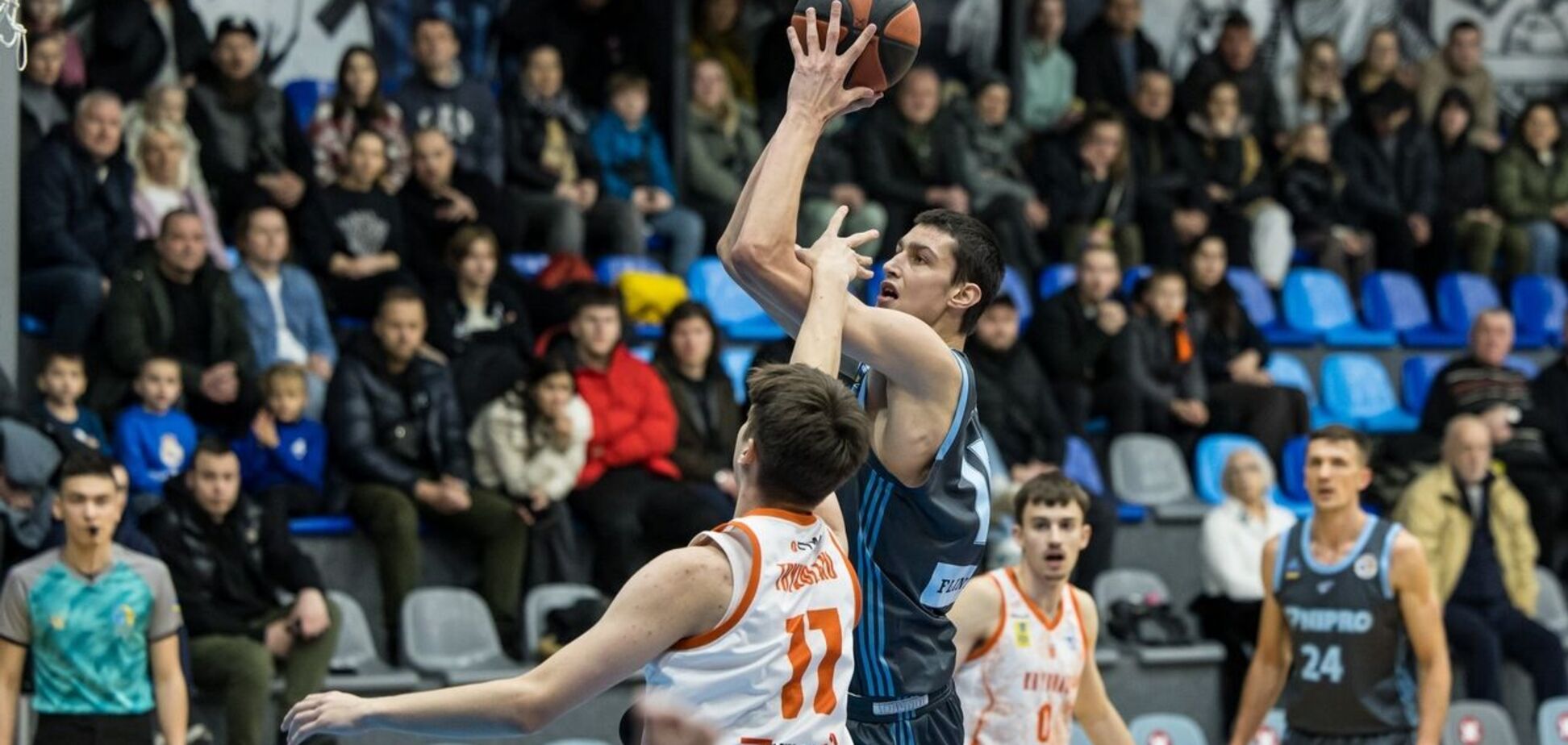 БК 'Дніпро' розгромно переміг у перенесеному матчі Суперліги Favbet