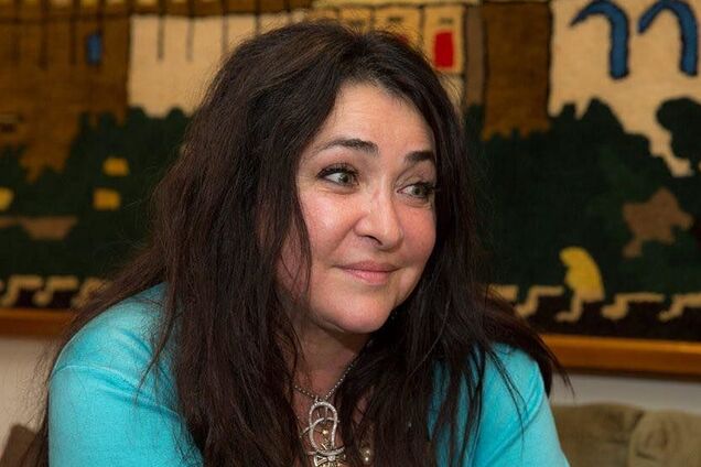 'Плачу, потому что мне себя жалко'. Предательница Лолита заработала психическое расстройство на фоне проблем в России