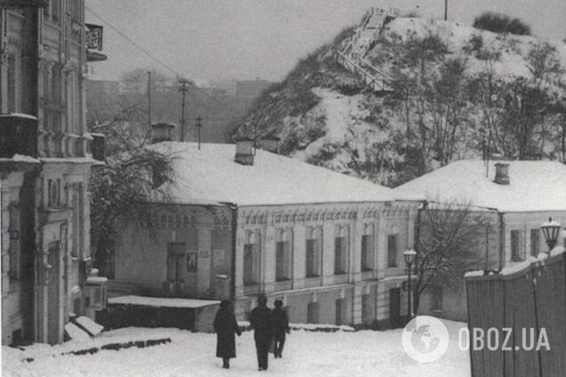 В сети показали, как выглядел зимой Андреевский спуск в Киеве в 1970-х годах. Старые фото