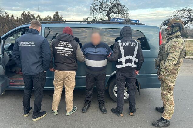 В Одесской области задержали иностранца-организатора схемы по переправке мужчин за границу. Фото