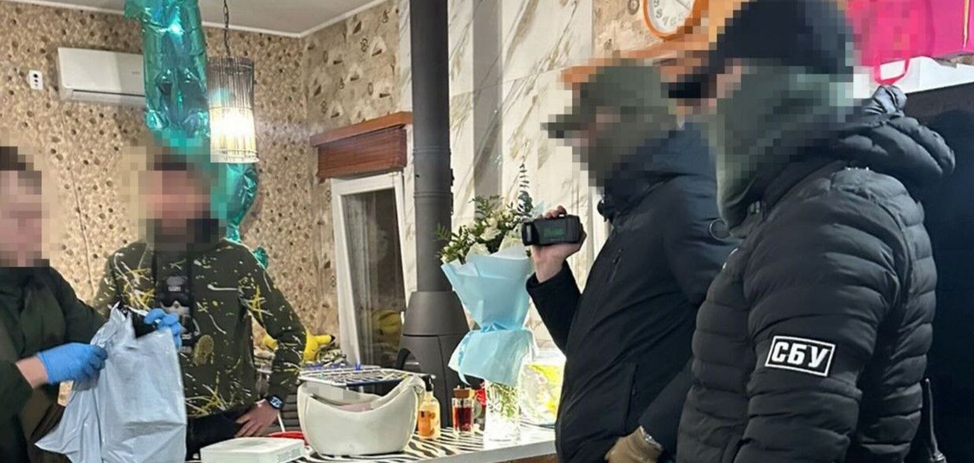 Намагався втекти з України: СБУ затримала відомого адвоката з Дніпра, який коригував ракетні удари РФ. Фото