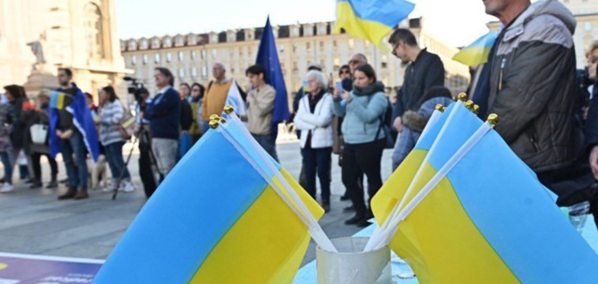 Українці назвали найбільші помилки влади і відповіли, яким бачать сценарій закінчення війни: результати опитування