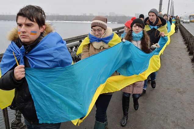 У мережі показали 'живий ланцюг' у 1990 році у Львові: архівні фото 