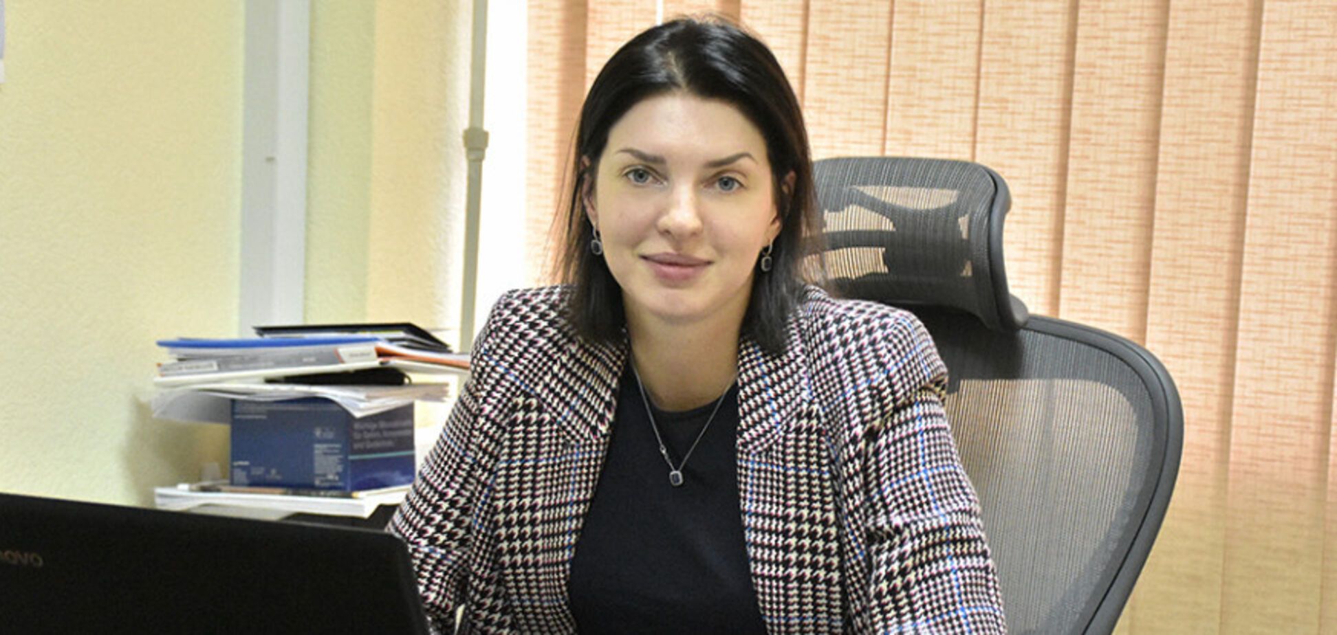 Дом и авто с водителем при зарплате 27 000 грн