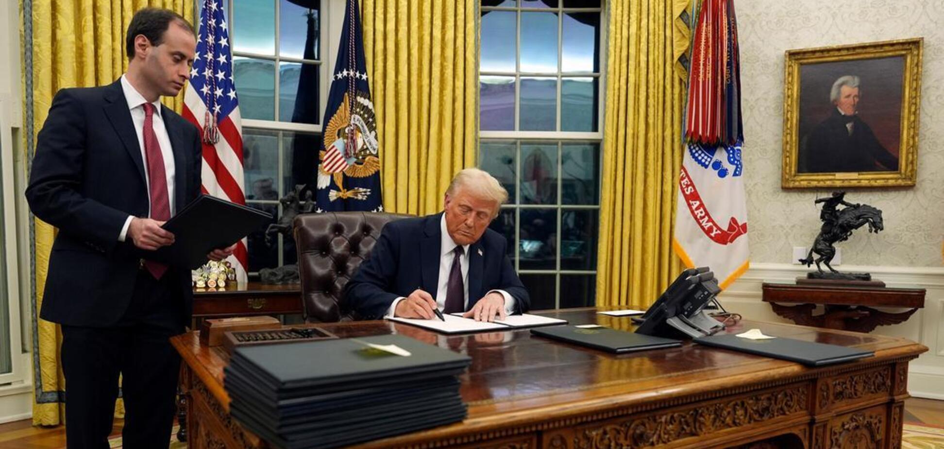 Раненым и больным станет хуже: как выход США из ВОЗ отразится на Украине