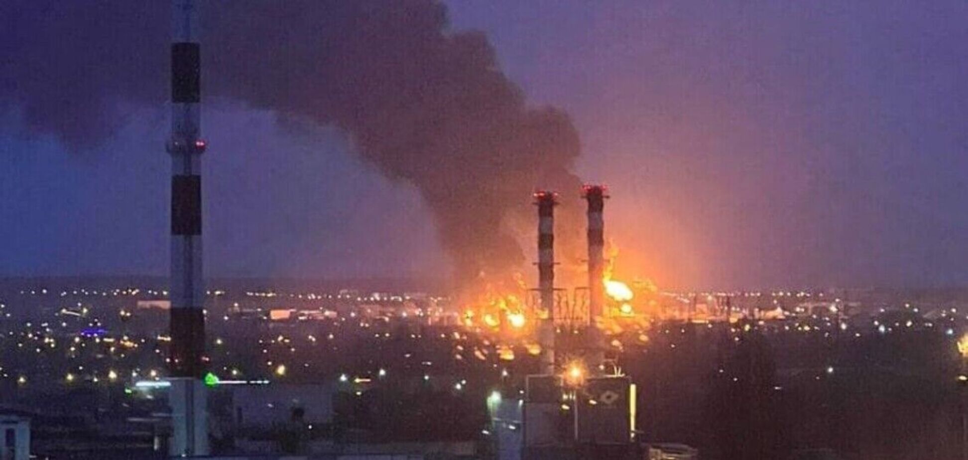 Украина успешно 'демилитаризирует' российские НПЗ и нефтехранилища: опубликована статистика