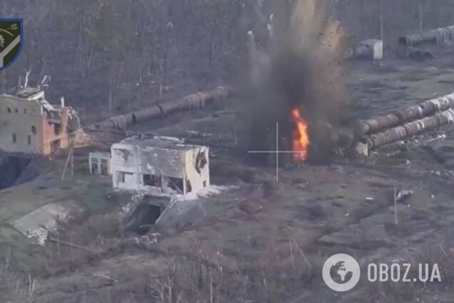 Оккупанты подожгли коллектор с телами своих погибших под Часовым Яром, чтобы скрыть потери. Видео