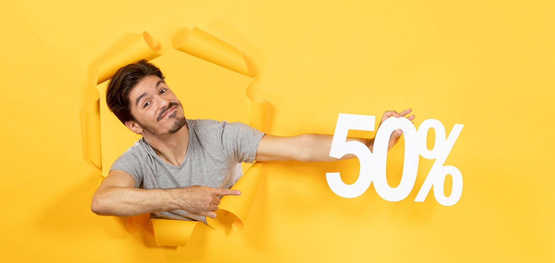 Скидка 50% или -50%: как говорить правильно