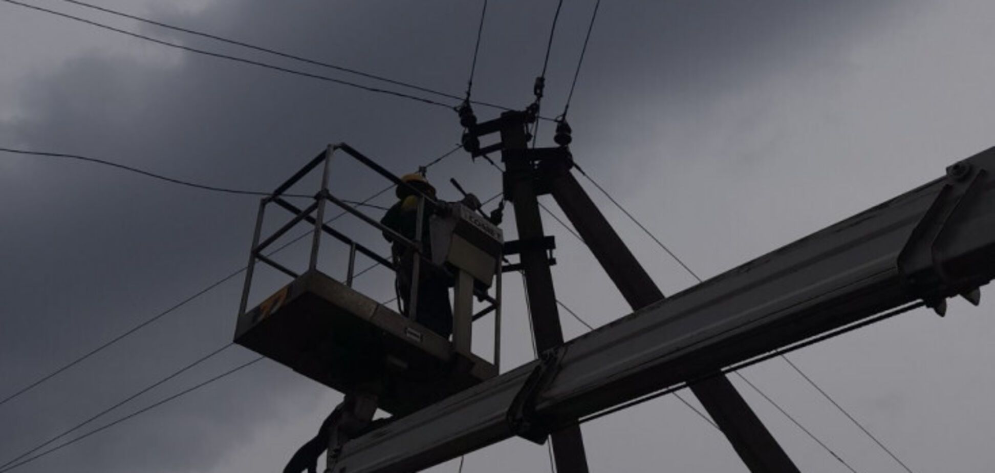 Россия атаковала объекты энергетики в Сумской области после заявления об окончании моратория: в городе частично исчез свет