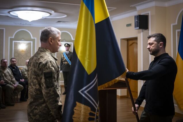 'Украине требуется большее влияние на глобальную политику': Зеленский отметил наградами работников Службы внешней разведки. Видео