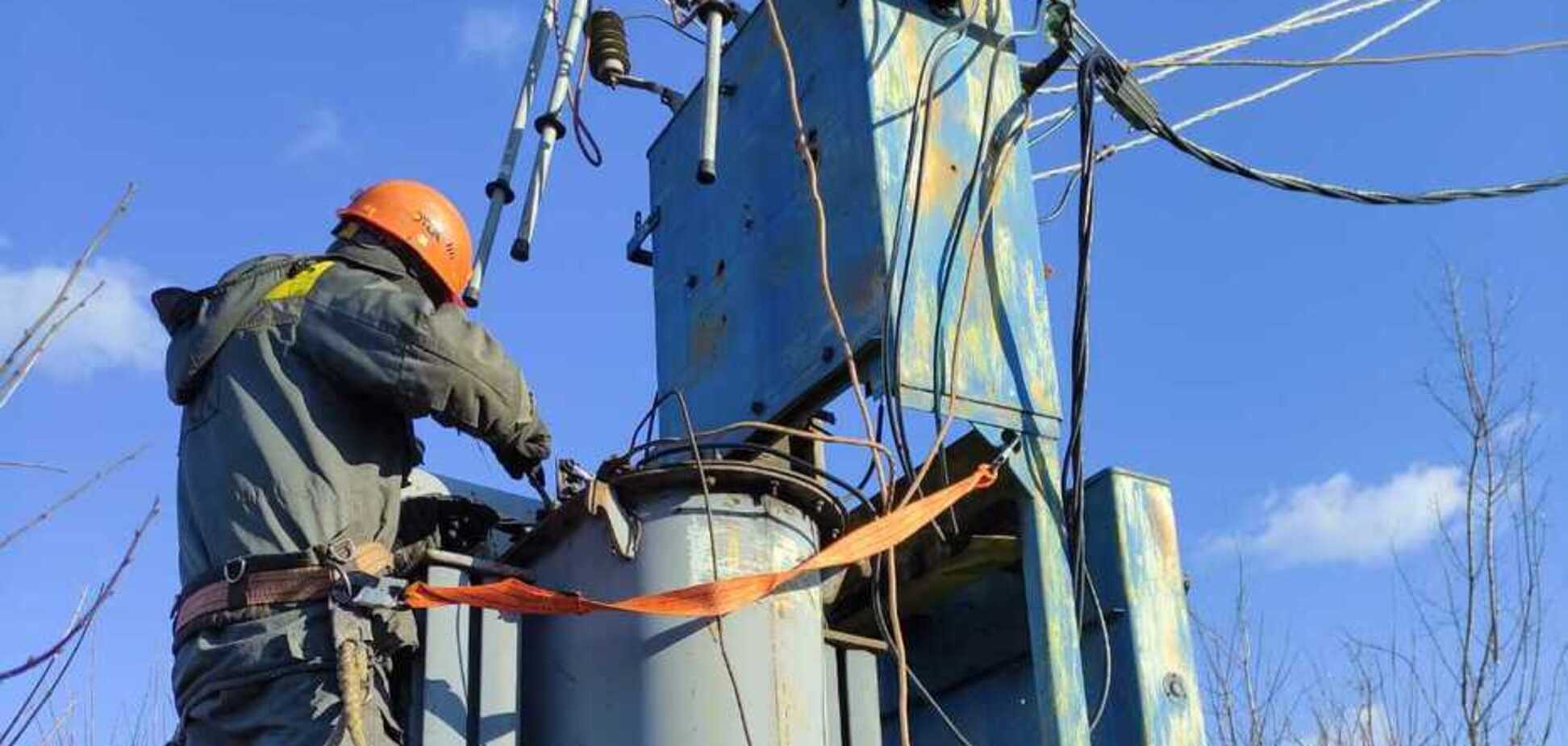 У листопаді ДТЕК повернув світло після ворожих атак у домівки 3,5 млн сімей: рекордна кількість за останні два роки