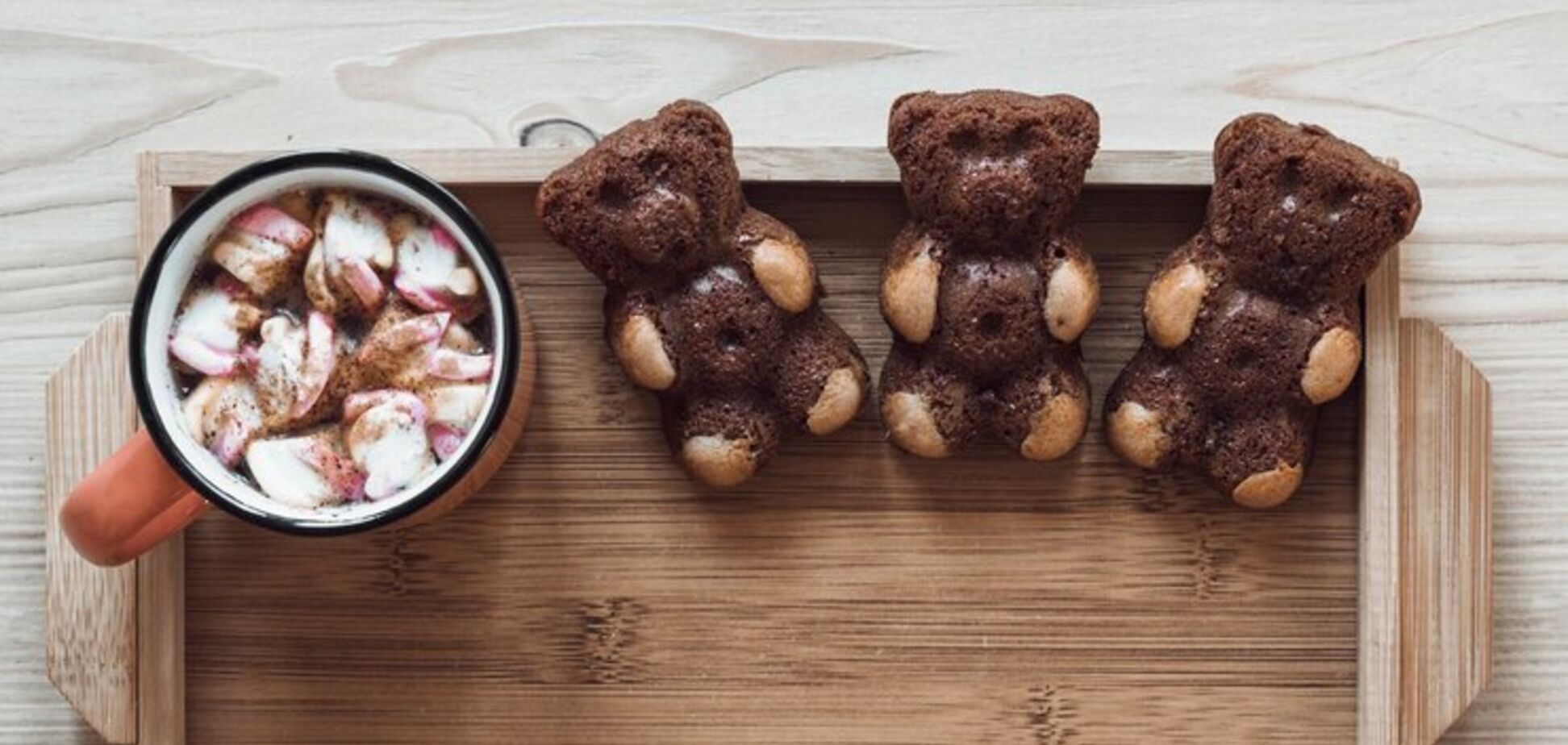 Домашние яблочные мишки для детей: как приготовить вкусную и полезную выпечку