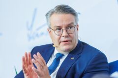 'Украина должна быть в позиции силы': заместитель Бербок в Бундестаге призвал продолжить помощь Киеву