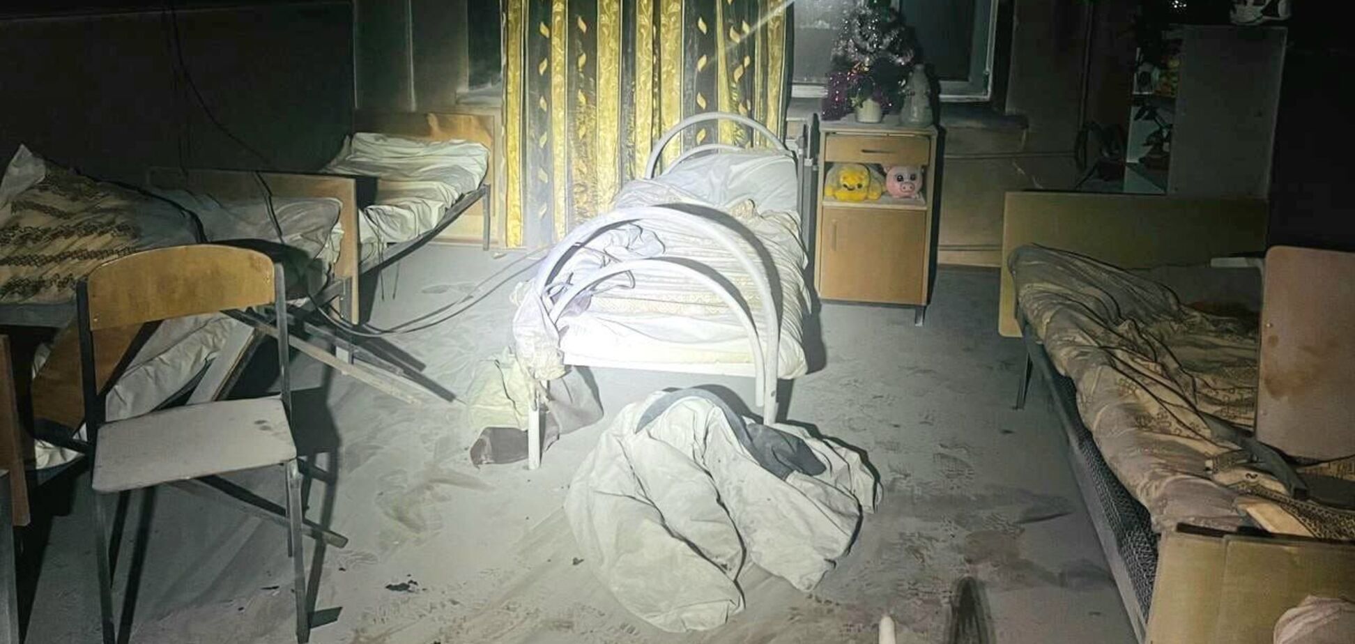 Через пожежу у психоневрологічному інтернаті на Харківщині постраждали люди. Фото