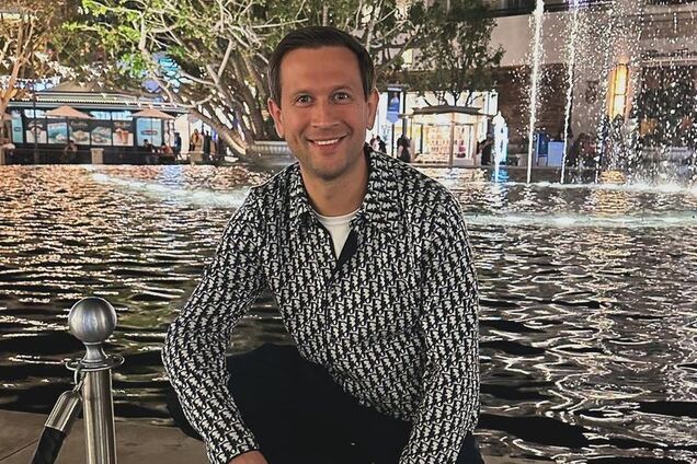 Дмитро Ступка, який живе в США, підіграв російській пропаганді про 'бусифікацію' і осоромився пафосною цитатою про батьківщину