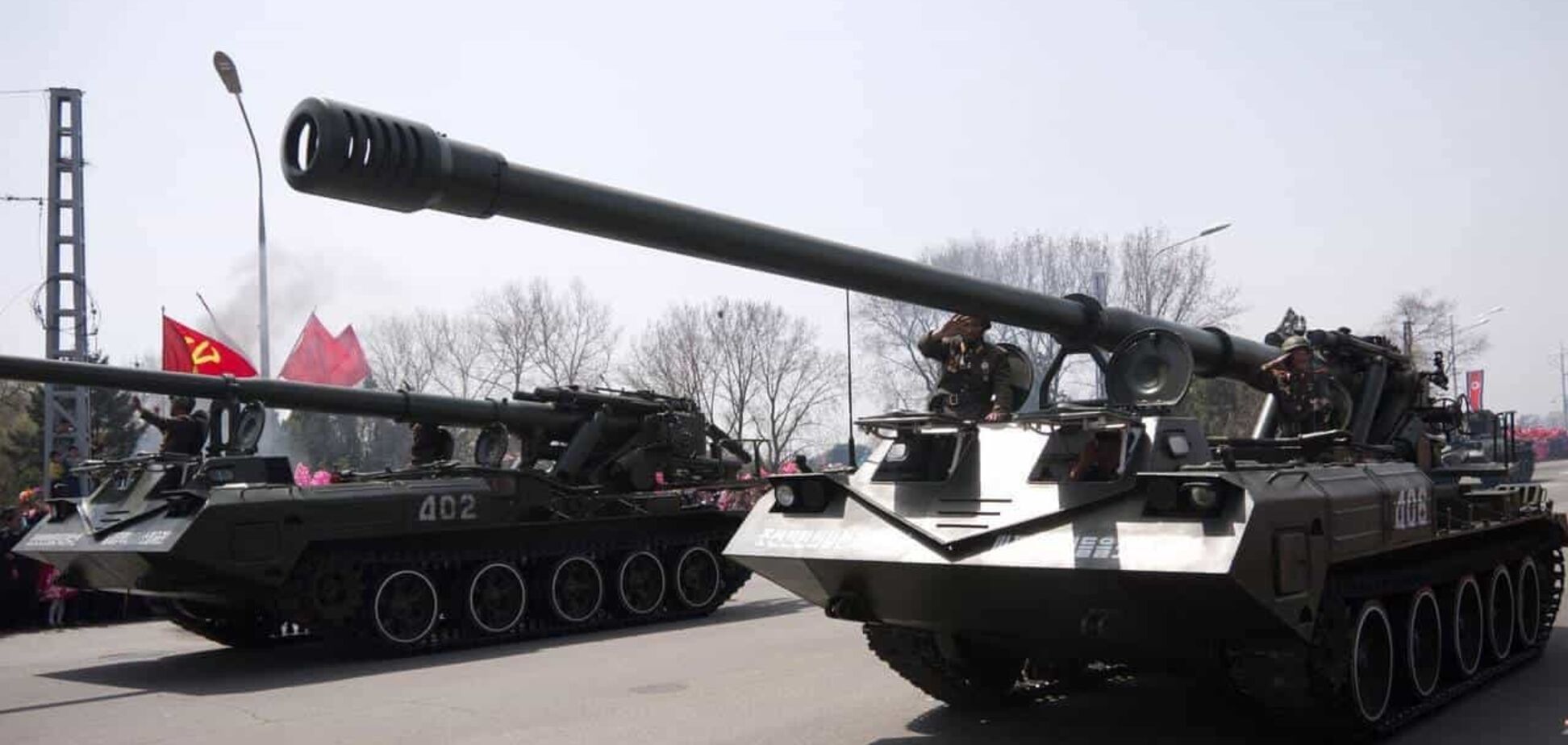 'Ким Чен Ын подарил нам': россиянин похвастался, что на фронте уже задействовали северокорейскую САУ Koksan. Видео