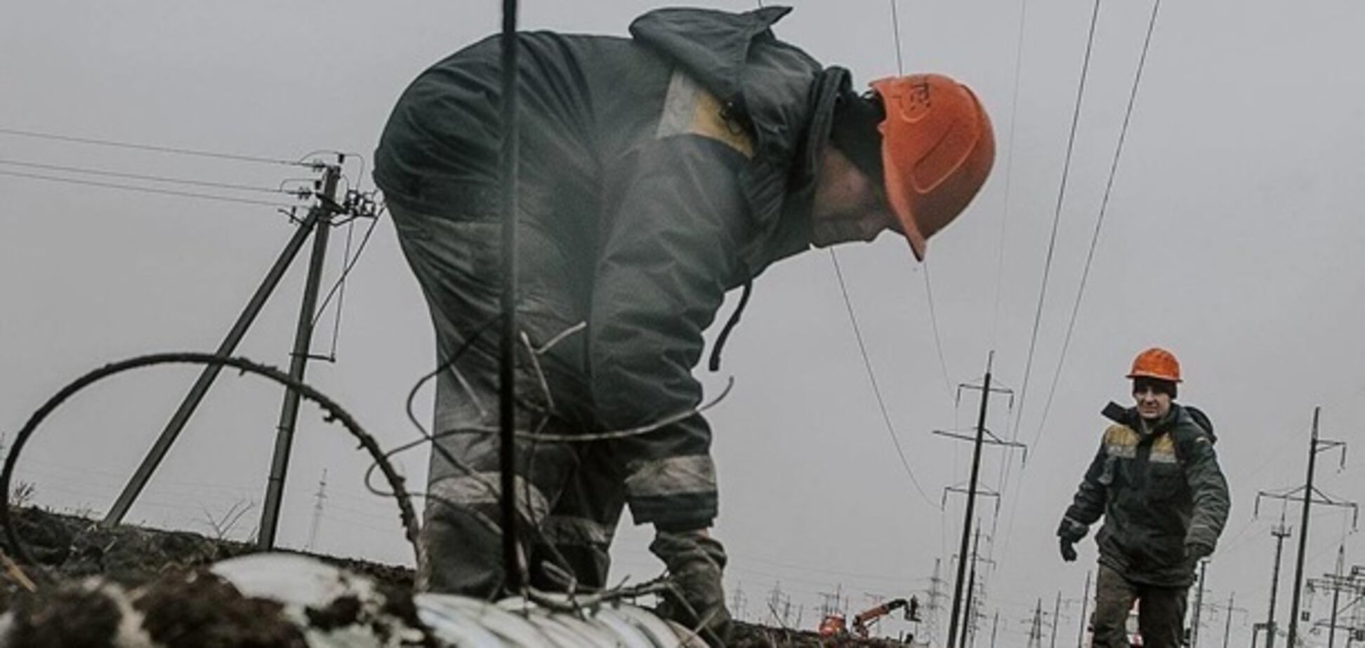 В январе энергетики ДТЭК вернули свет 537 тыс. семей после вражеских атак