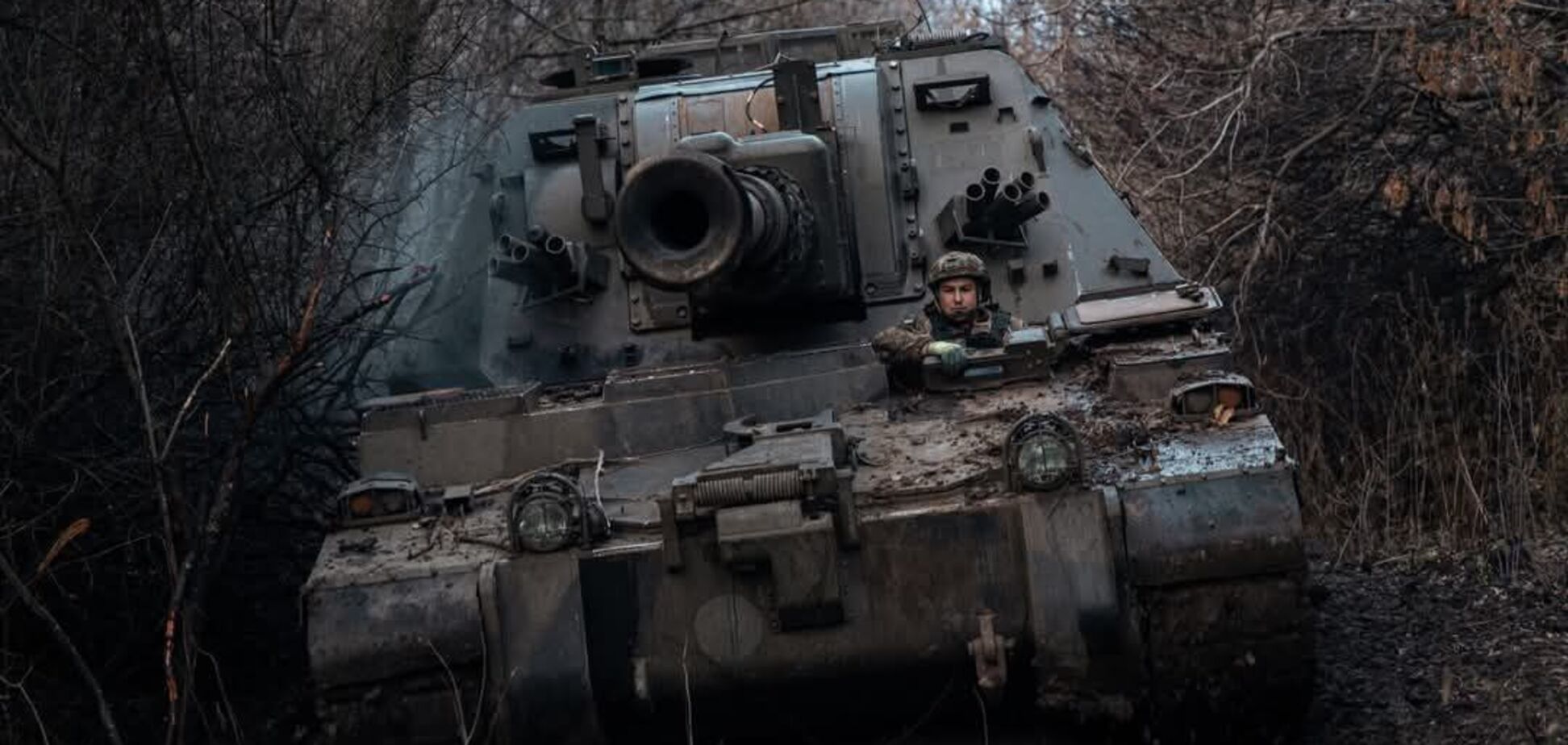 За сутки на фронте произошло 176 боевых столкновений: в Генштабе назвали самые горячие направления и рассказали об ударах по врагу. Карта