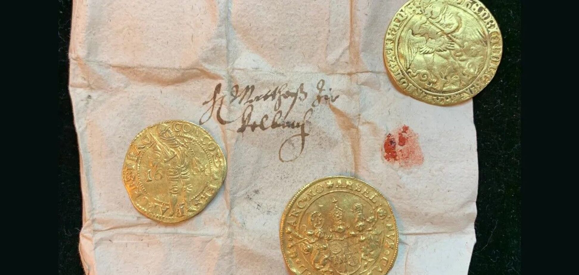 У німецькій церкві, де проповідував Мартін Лютер, знайшли 'велике багатство' 1600-х років