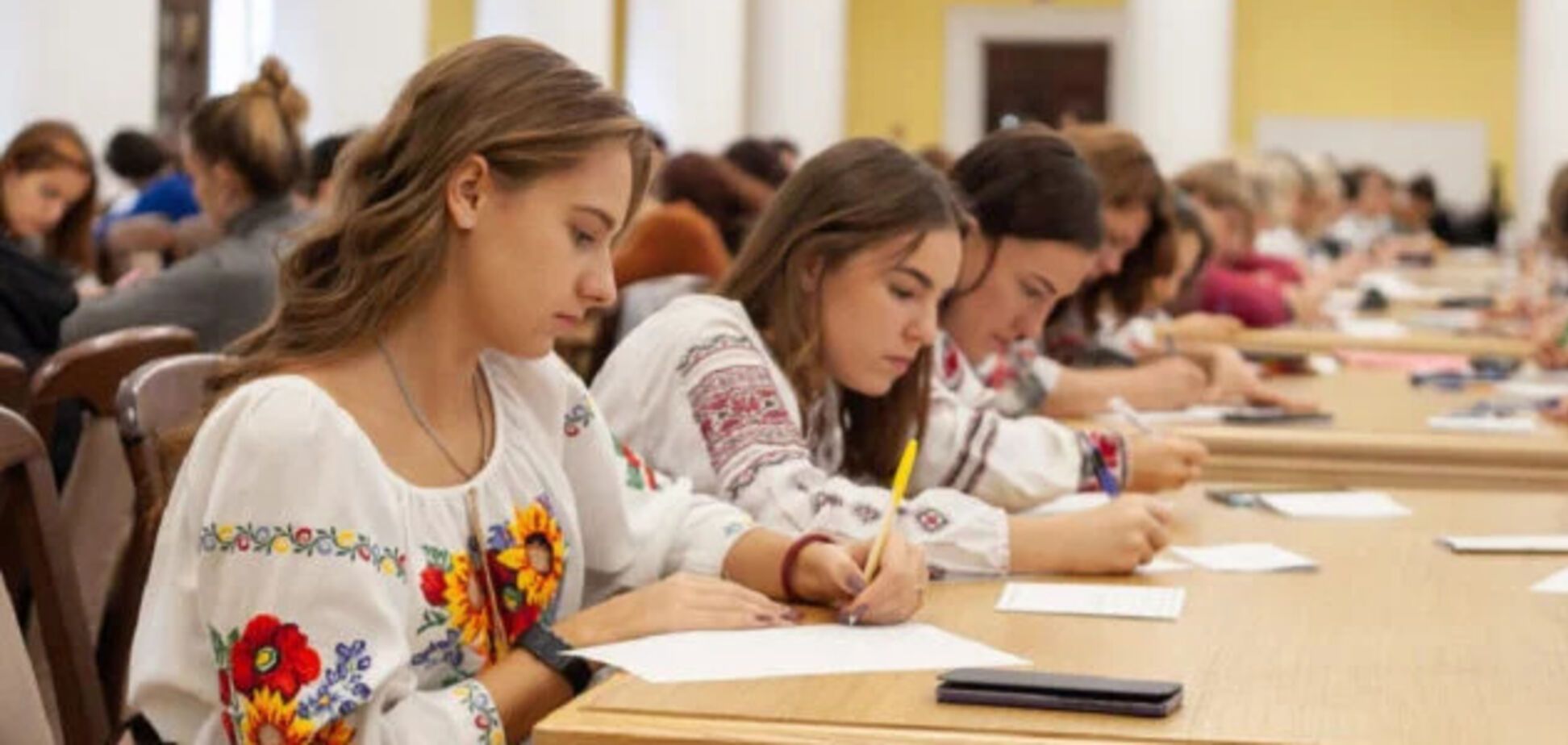 Текст Радіодиктанту 2025: що таке пітятко, допіру і кияхи