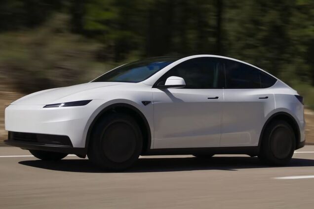 Tesla Model Y Standard