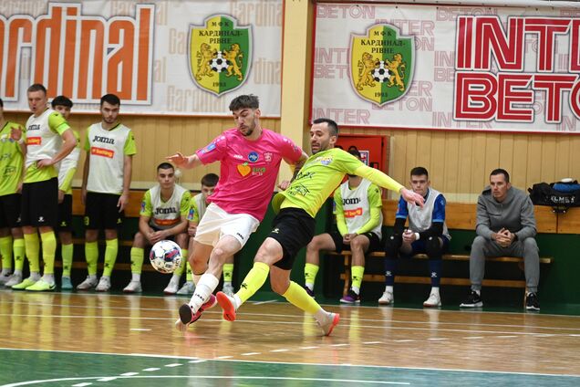 Яркий футзал от betking Экстра-лиги: центральный матч завершился ничьей