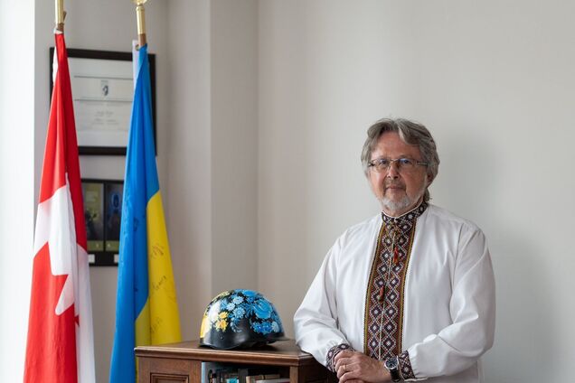 'Імперії не припиняють колонізувати, доки їх не зупинять': канадський сенатор заявив, що мир в Україні можливий лише після поразки Росії