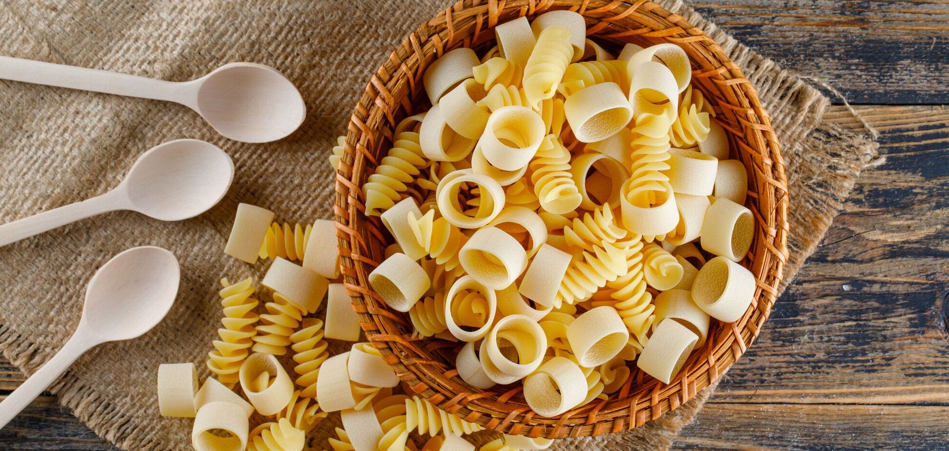 Никогда не варите так макароны: что делать, чтобы они не слипались