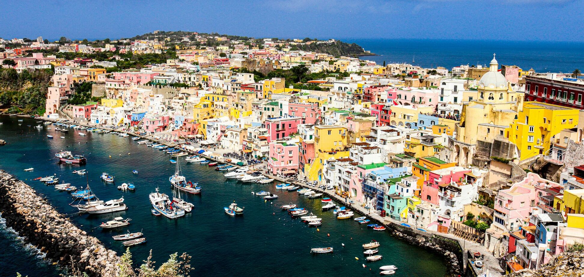 Крошечный итальянский остров поражает красотой: о нем мало кто знает