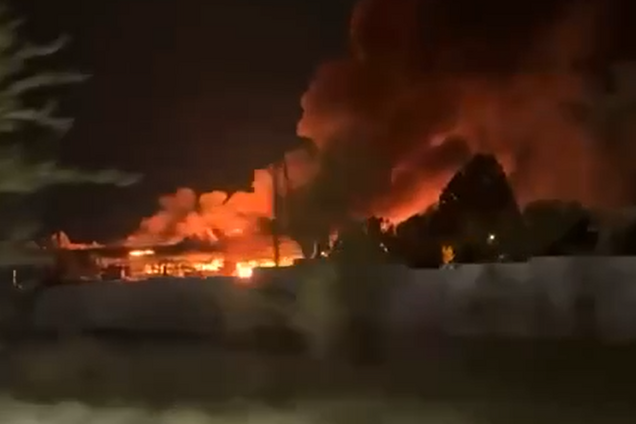 В Донецке происходит настоящая драма: тиктокер выдал расположение российских войск возле супермаркета 'Ашан'