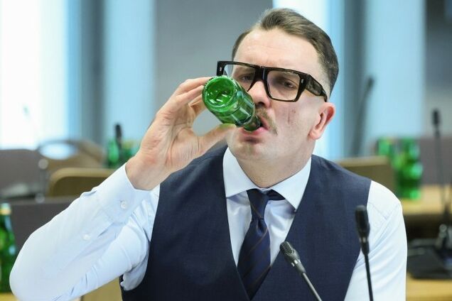 Разогнал авто до 200 км/час: в Польше полиция поймала депутата на нарушении, тот 'прикрылся' иммунитетом. Фото