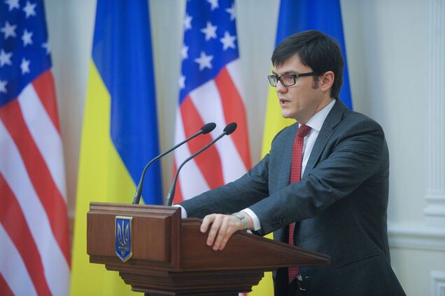 Иллюстрация - Андрей Пивоварский