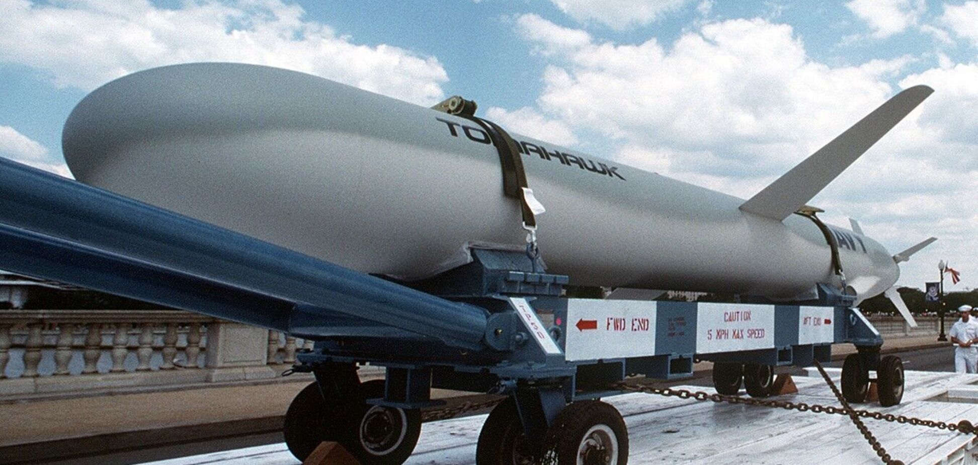 Пробивали російську ППО у Сирії: що відомо про далекобійні ракети Tomahawk, яких бояться у Кремлі