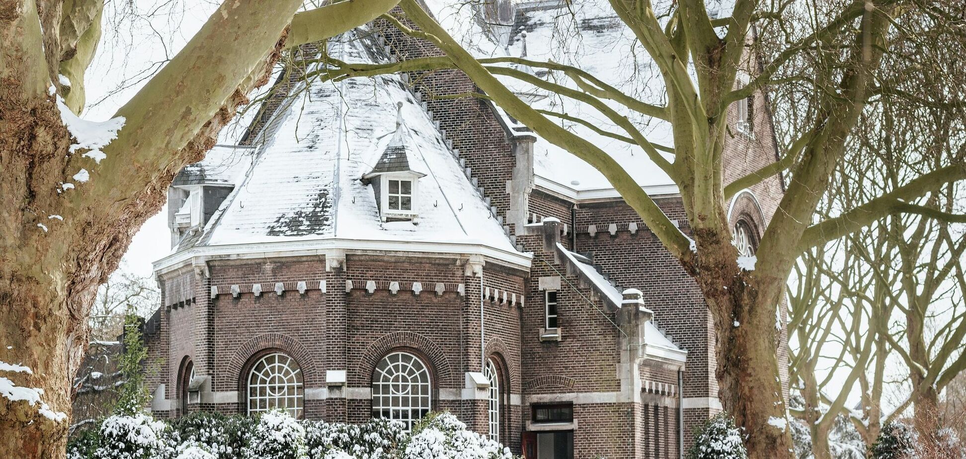 Самые теплые места Европы: куда поехать в зимний отпуск