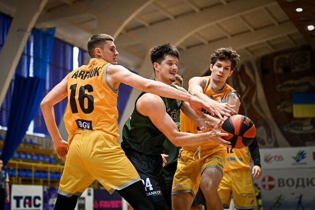 Старт Суперлиги и отбор на ЧМ: что происходит в украинском баскетболе