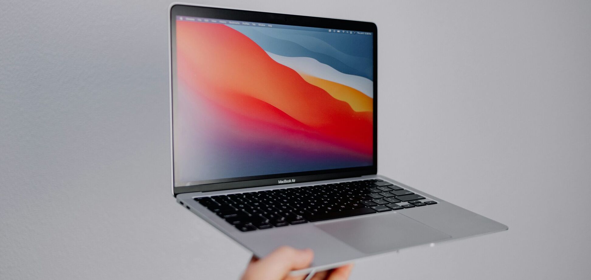 Коли вийде новий MacBook Air: деталі і характеристики
