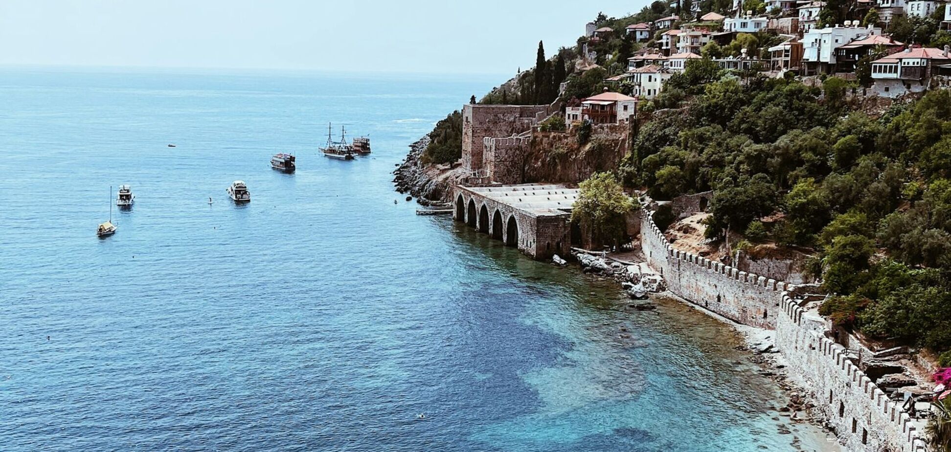 Эксперты назвали лучший город Средиземноморья: чем заслужил 'корону'