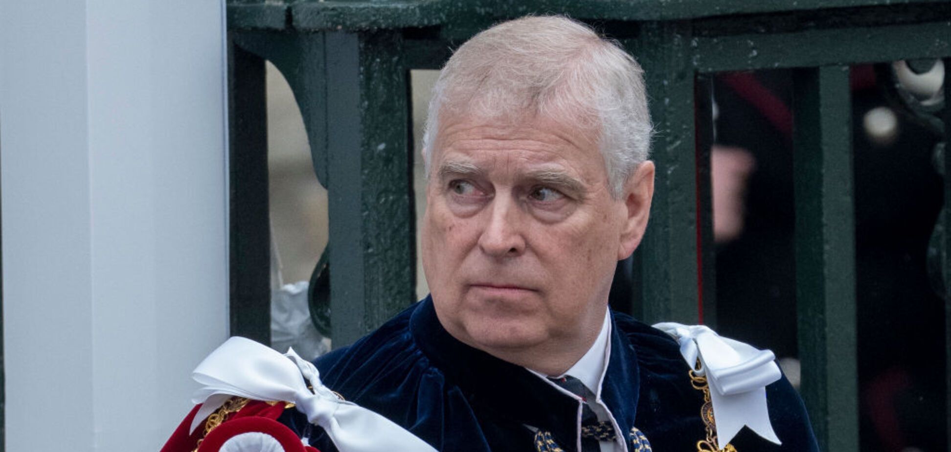 Брат короля Британії відмовився від титулу герцога через скандал: що сталося