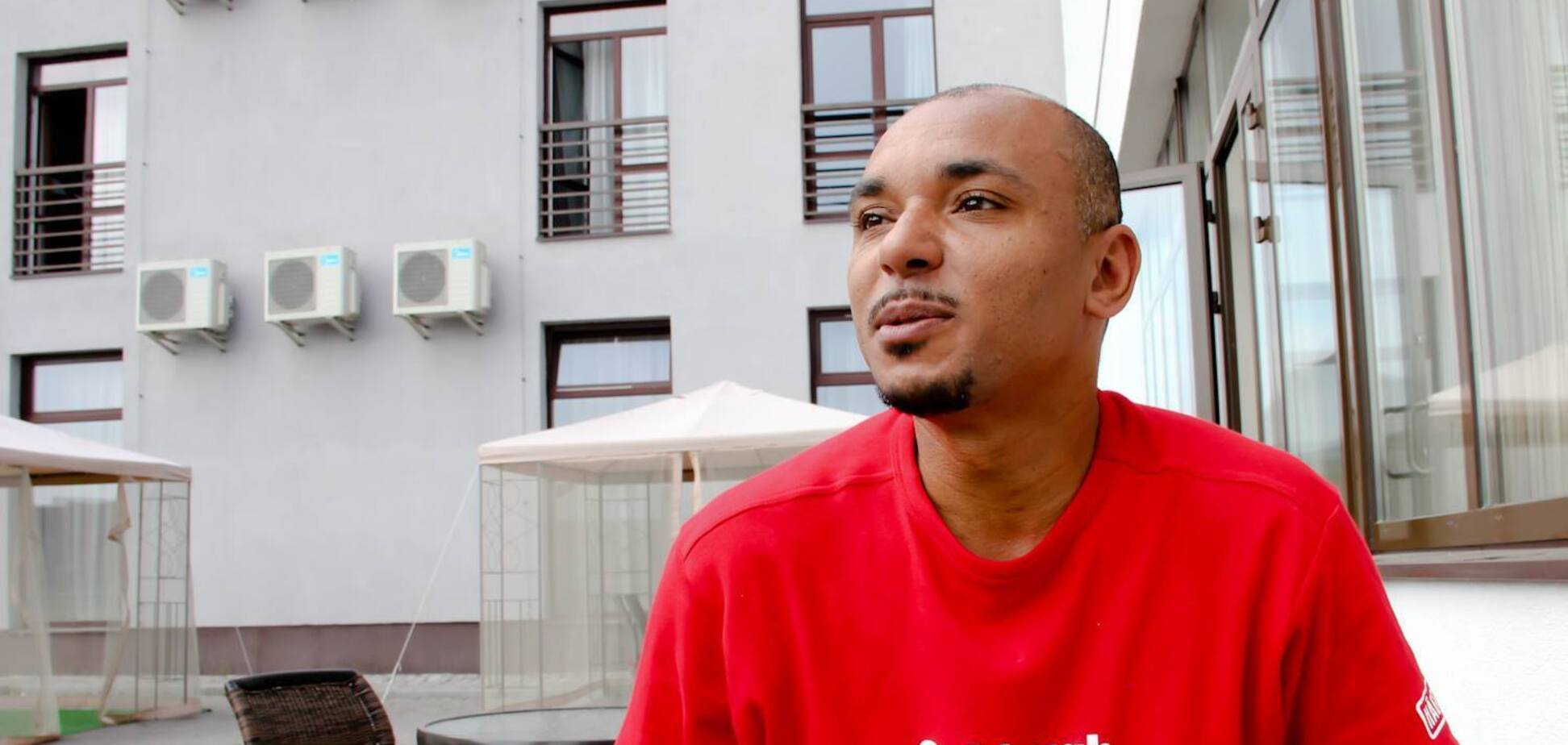 'Вы не украинец, правда? Как вы выучили украинский?' Блогер из Львова оконфузилась вопросом Мирославу Кувалдину