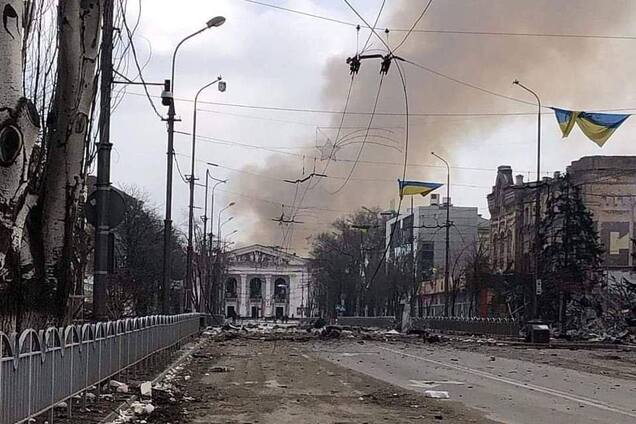 Маріуполь, 2022 рік. Блокада