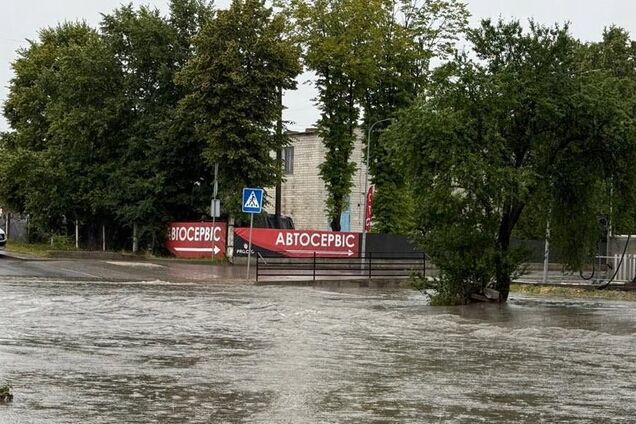 Не только Одесса: как стихия испытывала города Украины и мира
