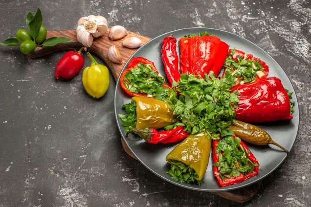 Консервированный болгарский перец по-корейски: как приготовить вкусную закуску на зиму