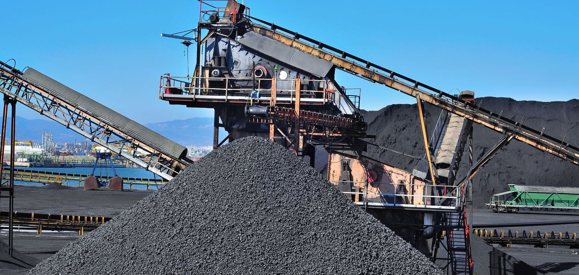 Каменный уголь. Иллюстрация